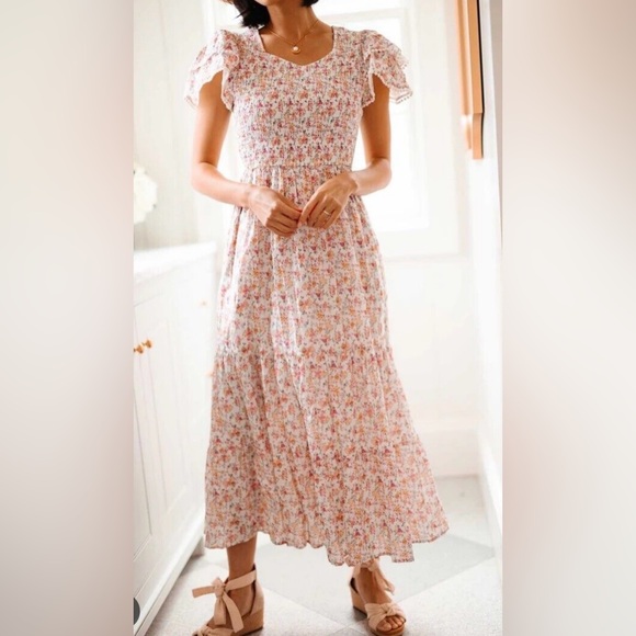 City Chic Dresses & Skirts - NWT Ivy City Co Ruby Dress Size 3x